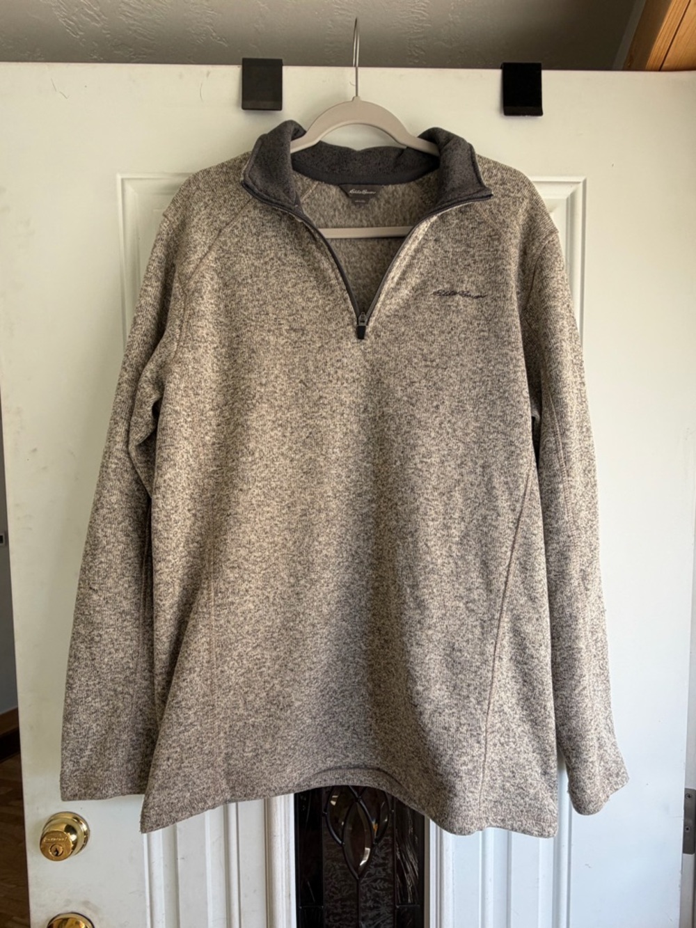 Eddie Bauer Men's Light Gray Heather Quarter-Zip Pullover